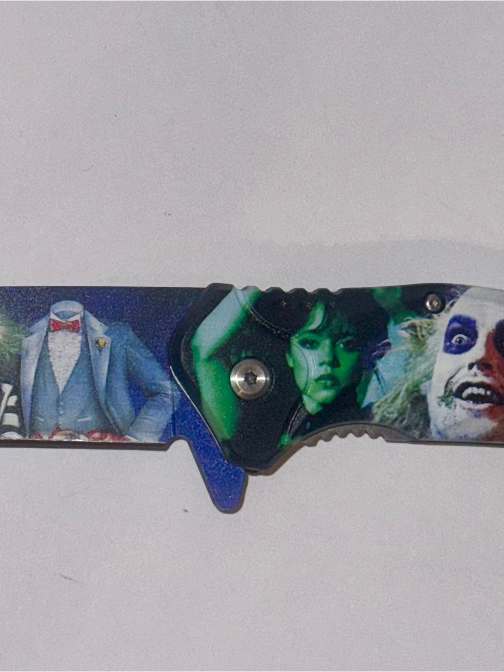 Collectible Beetlejuice Folding Knife - Colorful Character Art
